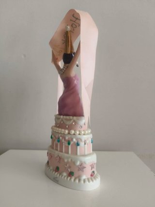 Figura Jeanne Lanvin x Franz Edición Limitada
