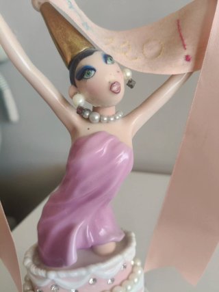 Figura Jeanne Lanvin x Franz Edición Limitada