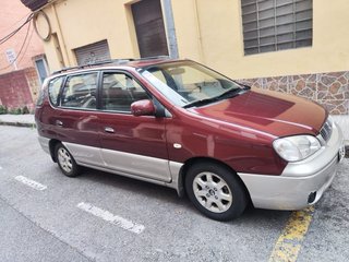 No se puede aser traspaso.. kia carens 1.8! 110