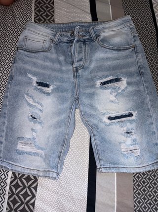 Pantalón corto vaquero NUEVO