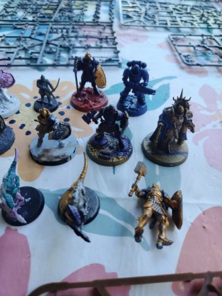 Lote piezas Warhammer