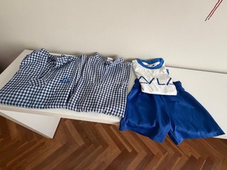 Conjunto deportivo y bata colegio Aula 8 años
