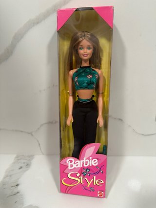 Muñeca Barbie City Style