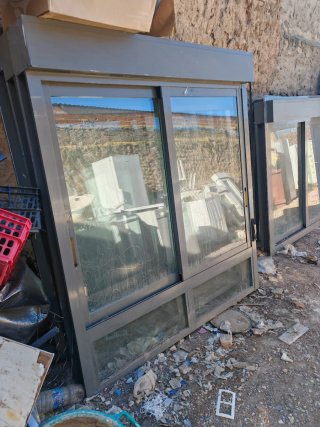 Ventana aluminio corredera 175x147