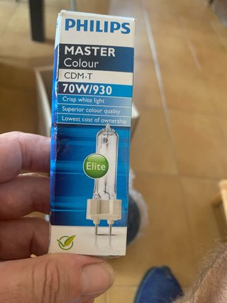 Philips MASTER Colour CDM-T 70W/930