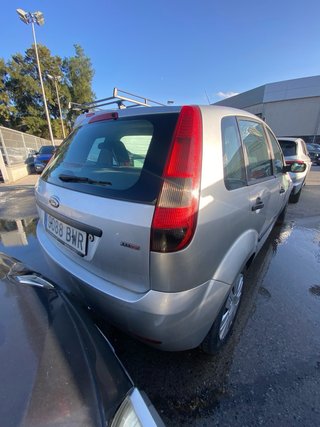 Ford Fiesta 2002 4 puertas Gasoil para piezas
