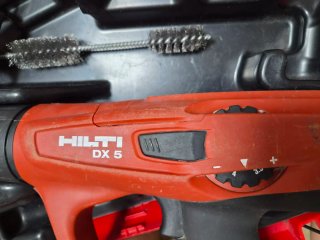 Hilti DX 5 CLAVADORA