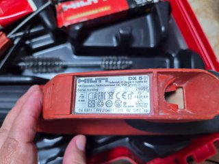 Hilti DX 5 CLAVADORA