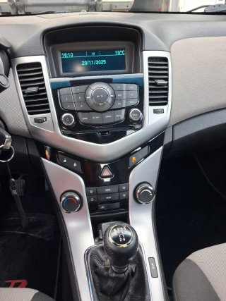 Chevrolet Cruze 2011