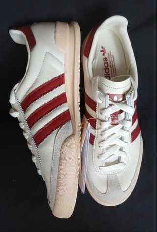 Zapatillas Adidas Jeans Blancas y Rojas