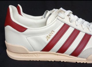 Zapatillas Adidas Jeans Blancas y Rojas