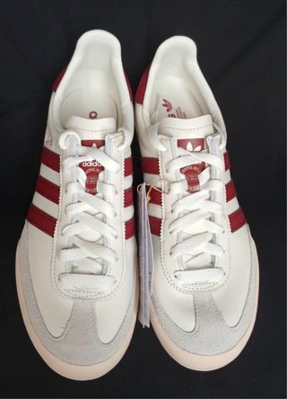 Zapatillas Adidas Jeans Blancas y Rojas