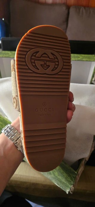 Chanclas Gucci Beige/Marrón