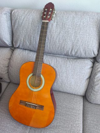 Guitarra española para niño