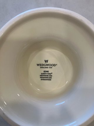 Sopera Wedgwood Inglesa Marfil Porcelana