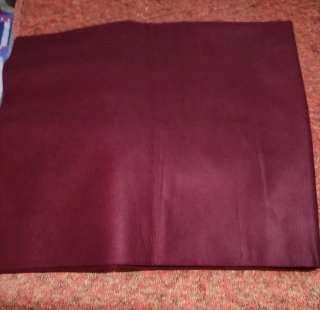 Tessuto pannolenci color bordeaux