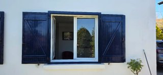 Puertas ventanas persianas