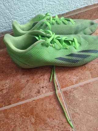 Zapatillas de fútbol Adidas verdes