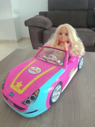 Coche Nancy con Muñeca y Patines