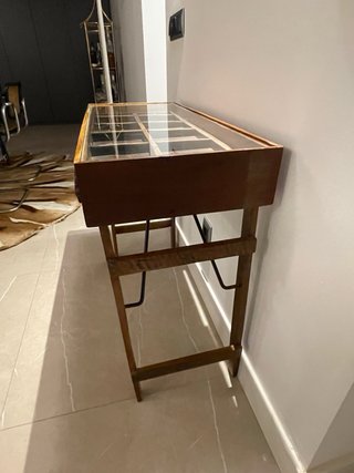 Consola antigua de imprenta