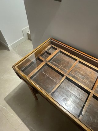 Consola antigua de imprenta