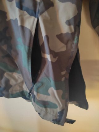 Chaqueta Carhartt Camuflaje