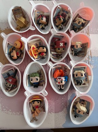 Kinder Joy One Piece Figuras Coleccionables