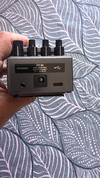 Pedale amplificatore e cabinet BOSS IR-2