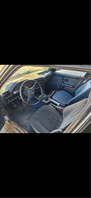 BMW 325i e30