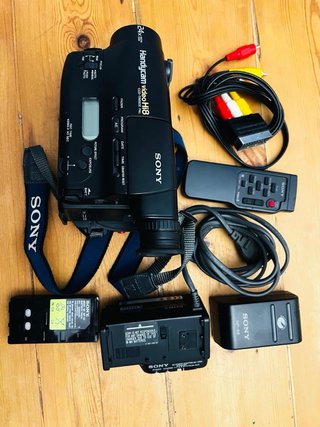 Sony Handycam video Hi8 CCD-TR680E PAL