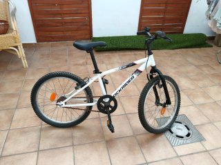 Bicicleta BMX Rockrider Blanca