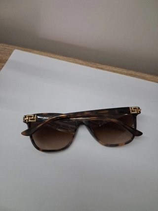 Occhiali da sole Versace tartarugati