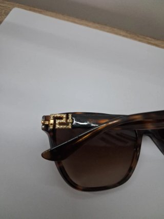 Occhiali da sole Versace tartarugati