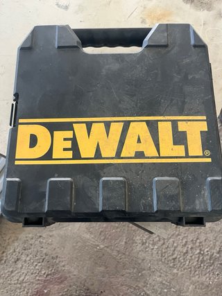 Taladro Dewalt con cable