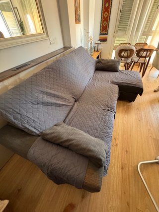 Sofá chaiselongue Vimle 2,66m con manchas