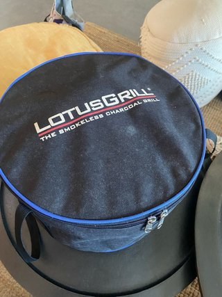 Barbacoa Lotus Grill sin humos azul