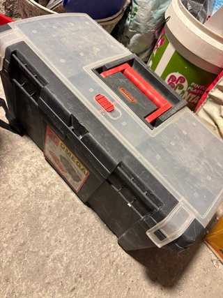 Caja herramientas Omega con herramienta incluida