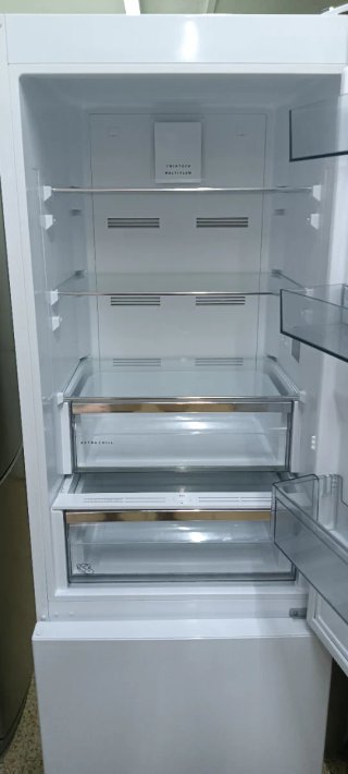 NEVERA COMBI AEG NO FROST ENERGÍA A+