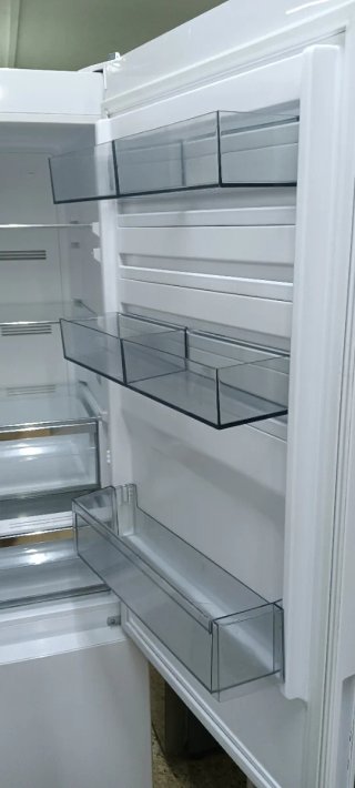 NEVERA COMBI AEG NO FROST ENERGÍA A+