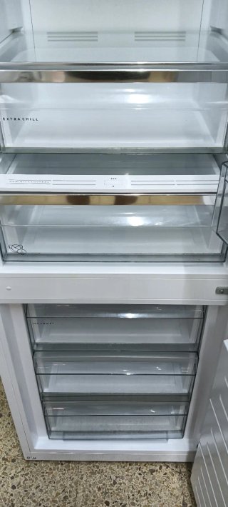 NEVERA COMBI AEG NO FROST ENERGÍA A+