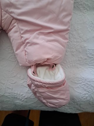 Abrigo/Buzo rosa bebé