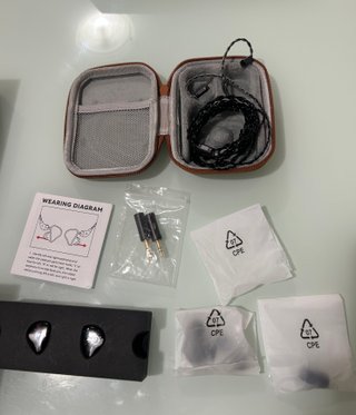 ZiiGaat Crescent IEM 2DD+2BA Auricolari