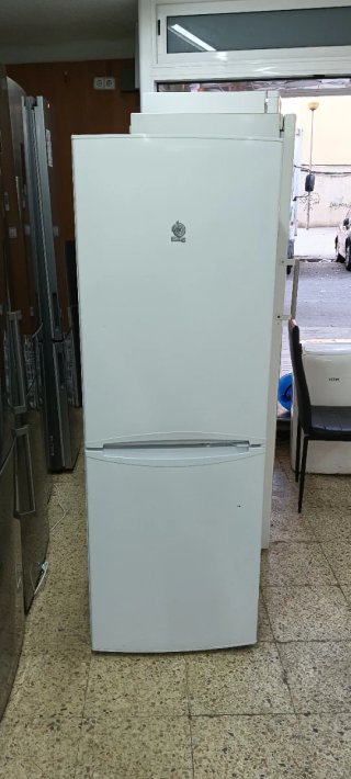 NEVERA COMBI BALAY NO FROST ENERGÍA A+