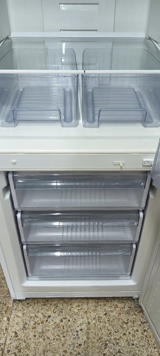 NEVERA COMBI BALAY NO FROST ENERGÍA A+