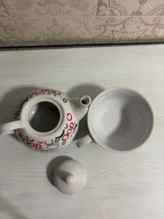 Tetera con taza. Ideal para regalar