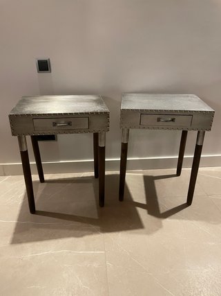 Mesita de noche metal y madera