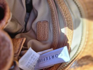 Bolso bandolera Cortefiel – color camel / beige