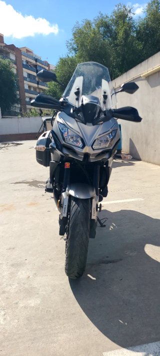 Kawasaki Versys 650 Adventure Negra/dorsda