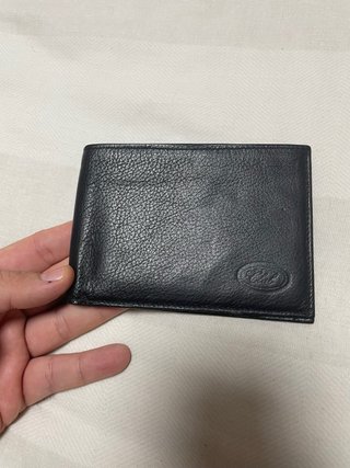 Billetera negra