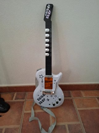 Guitarra Eléctrica Juguete con Micrófono
